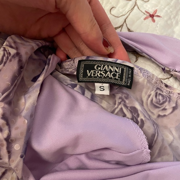 Versace halter top💜 - Picture 3 of 3